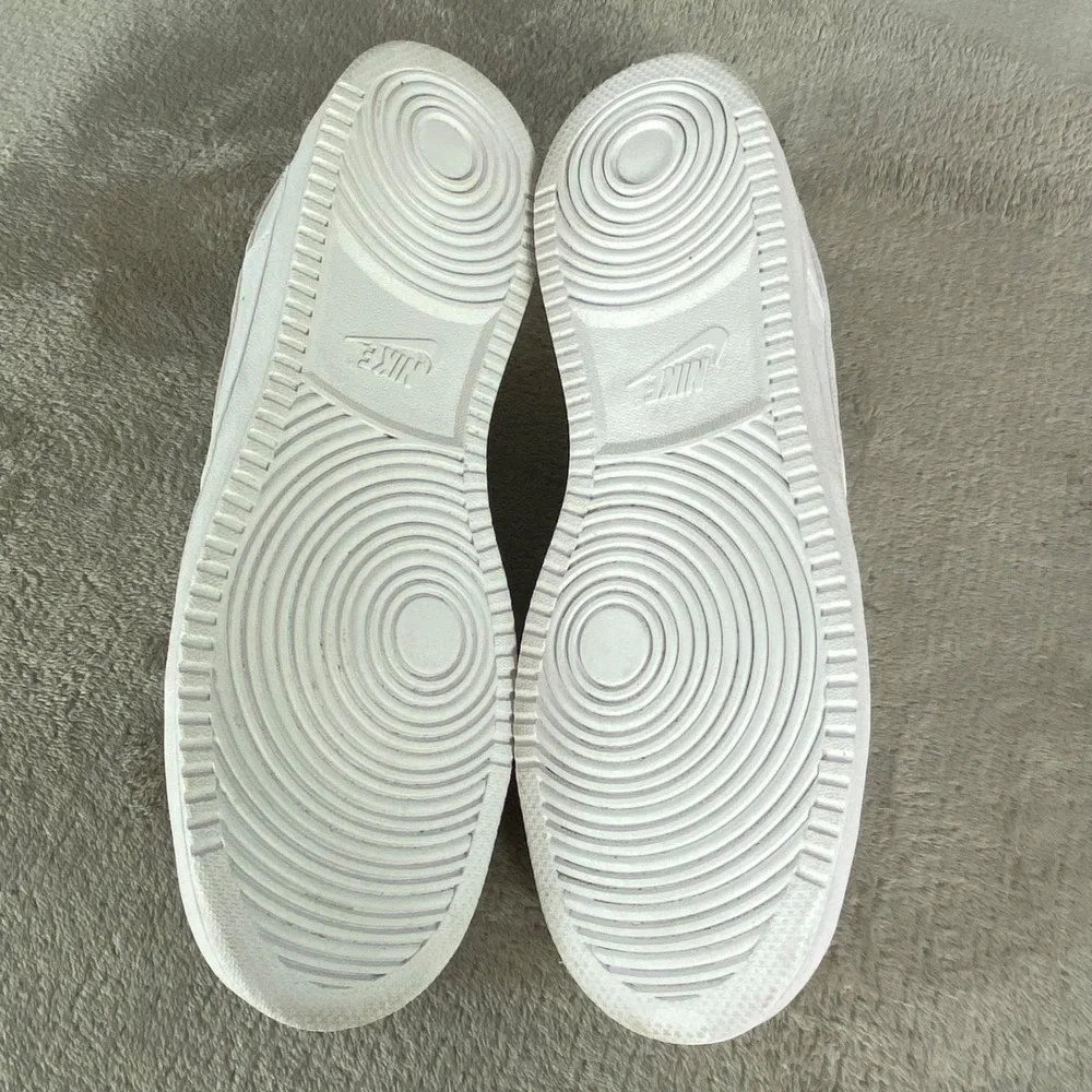 Nike Court Vision Mens Sneakers Shoes Size 13 Triple White Leather NEW